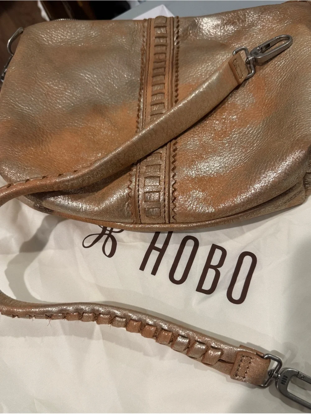 Leather Women’s Clutch in Cognac Brown